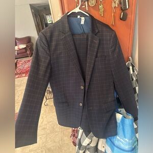 State and Liberty STRETCH Men's navy plaid blazer and pants suit